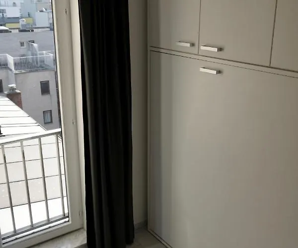 Theheaven@7 * אוסטנדה